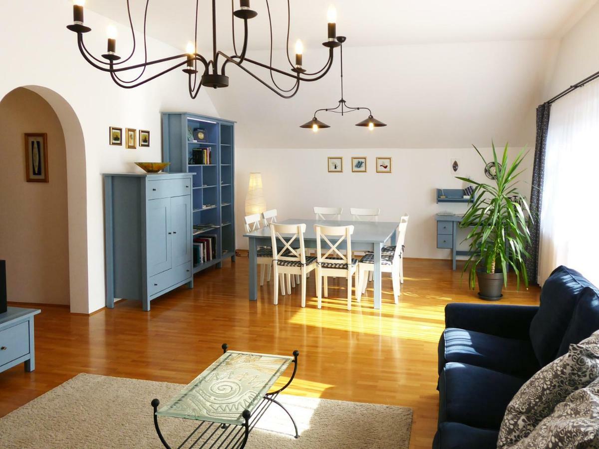 Apartment Galerija Radovljica Buitenkant foto